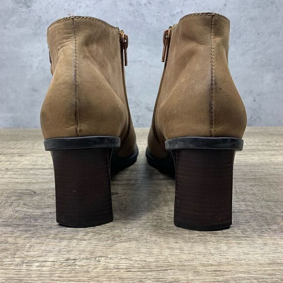 Etienne Aigner Brown Leather Suede Ankle Boots - Picture 5 of 10